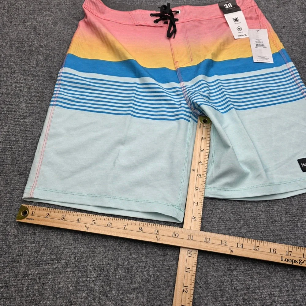 NWT Hurley Men's Weekender 20